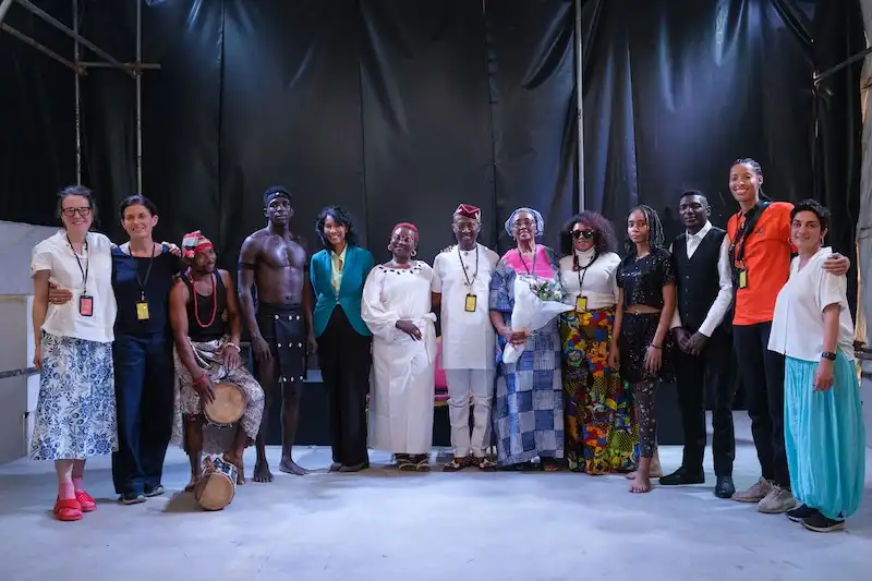 Lagos Biennial 2024 Co-Artistic director Kathryn Weir with Sarah Rifky, Sharon Corwin, Romy Crawford and Darlene Blackburn along with the University of Calabar Theatre Arts Department Faculty and students